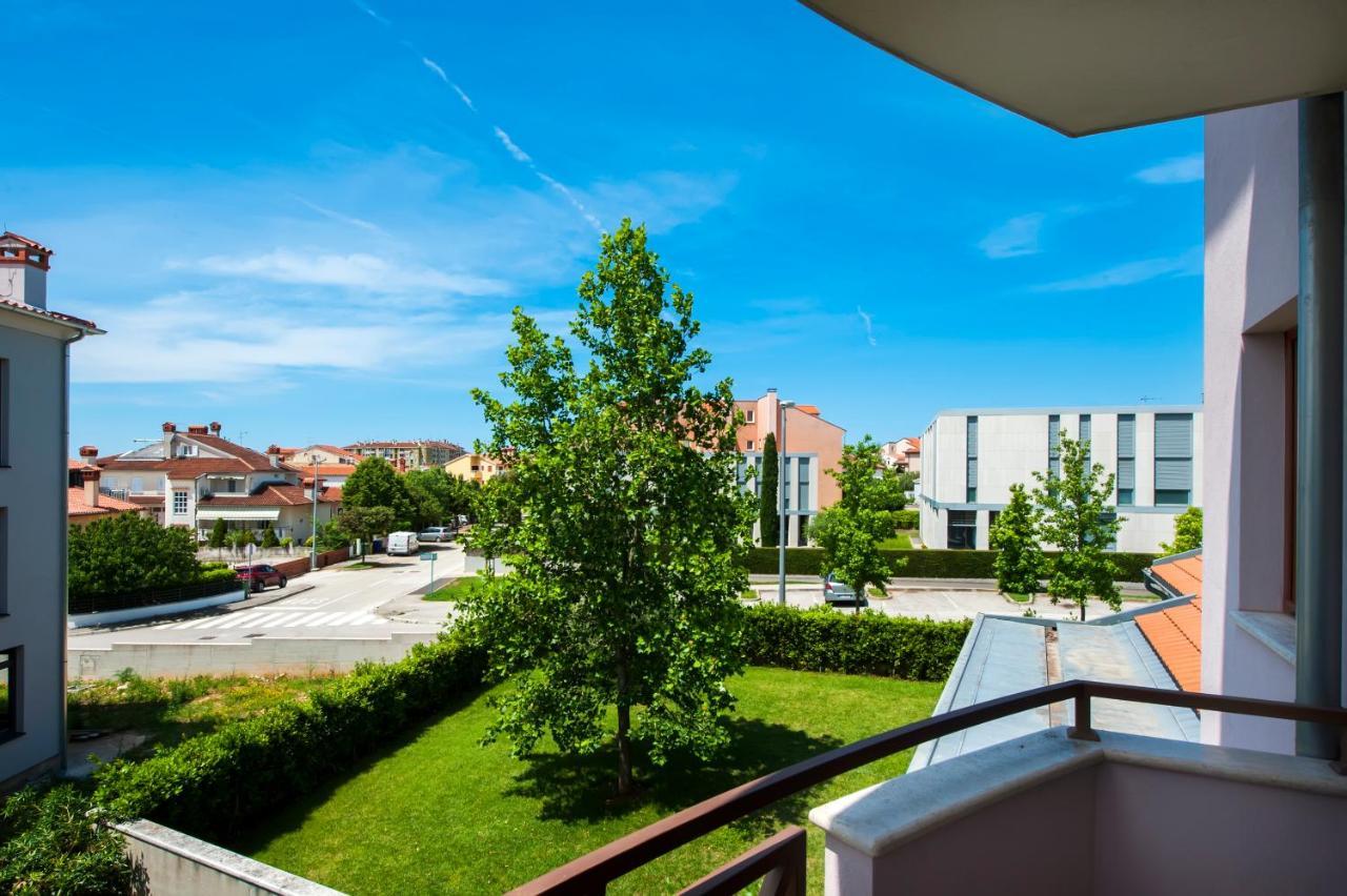 Apartments And Rooms Camaiore روفينج المظهر الخارجي الصورة