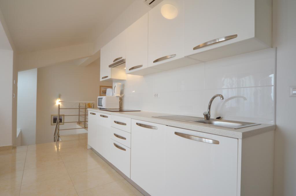Apartments And Rooms Camaiore روفينج المظهر الخارجي الصورة
